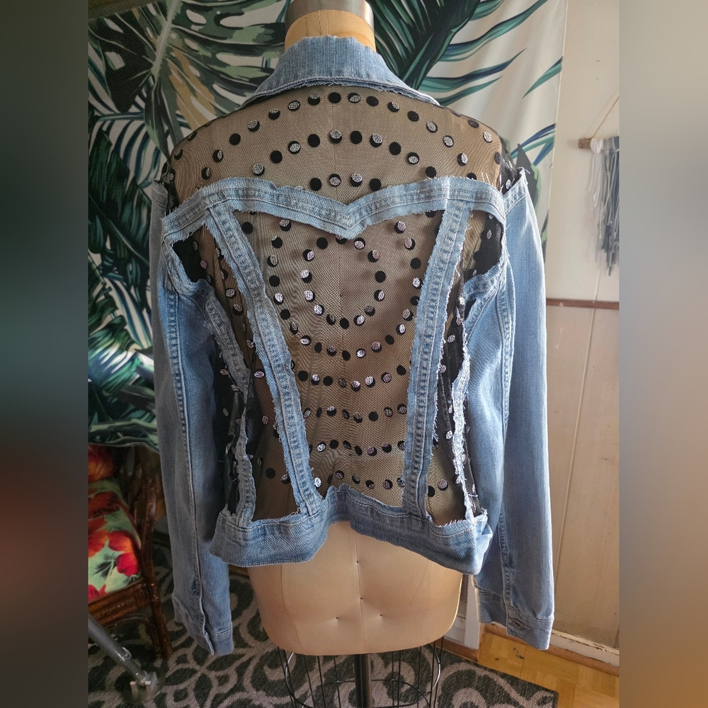 "Just A Phase" Custom Upcyled Moon Phase Jean Jacket Sz 2x - Picture 2 of 10